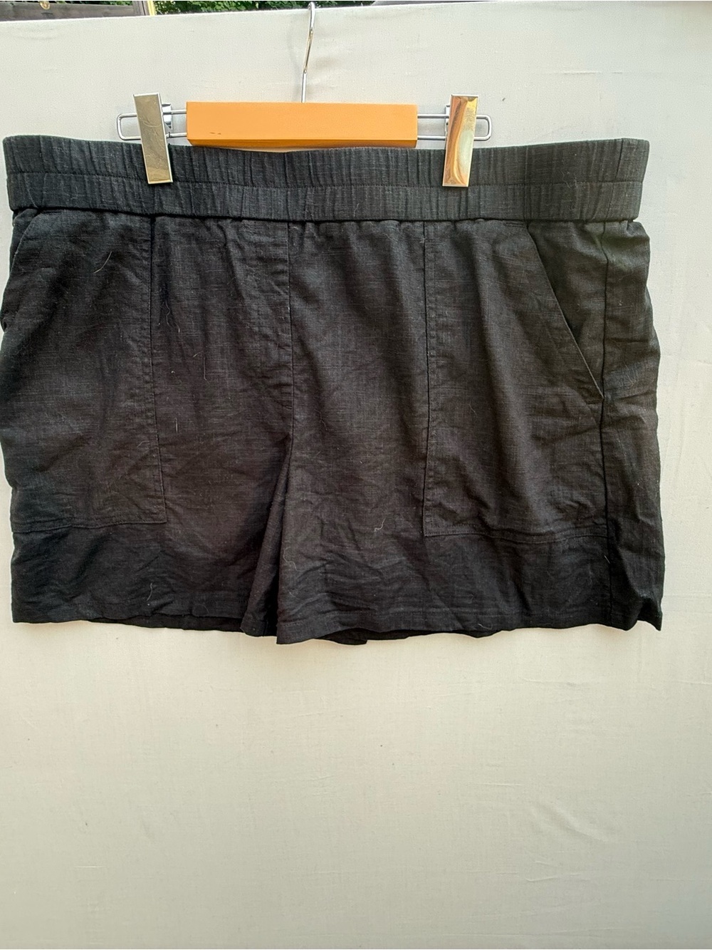 Women’s Black Linen Blend Casual Shorts